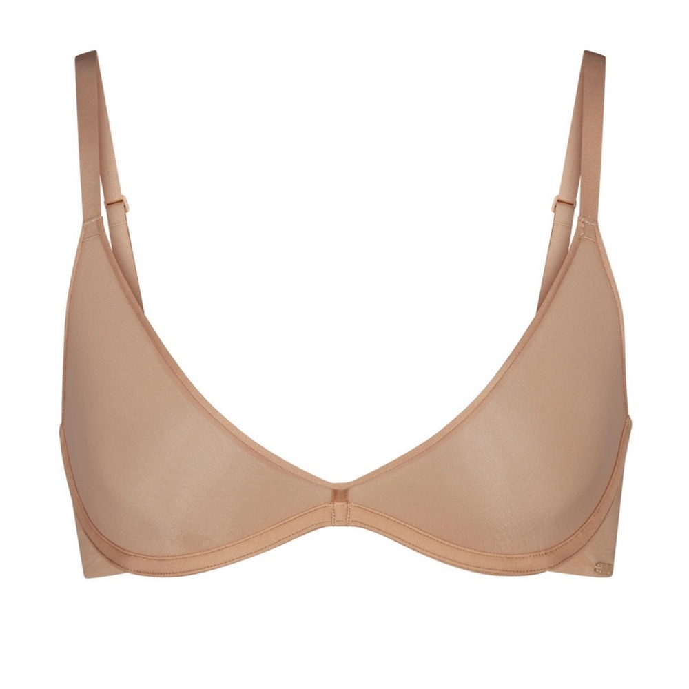 Skims weightless scoop bra in clay color